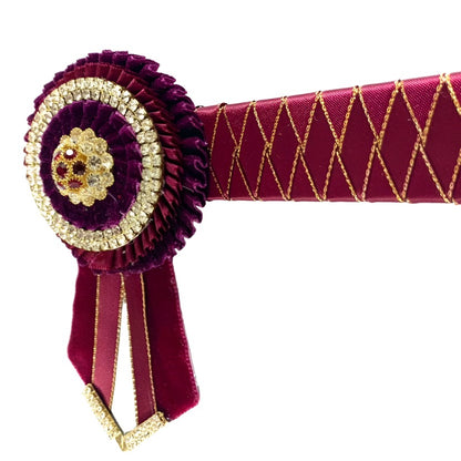 Close-up of L'Equino Essentials show browband featuring intricate diamond pattern and gold trim